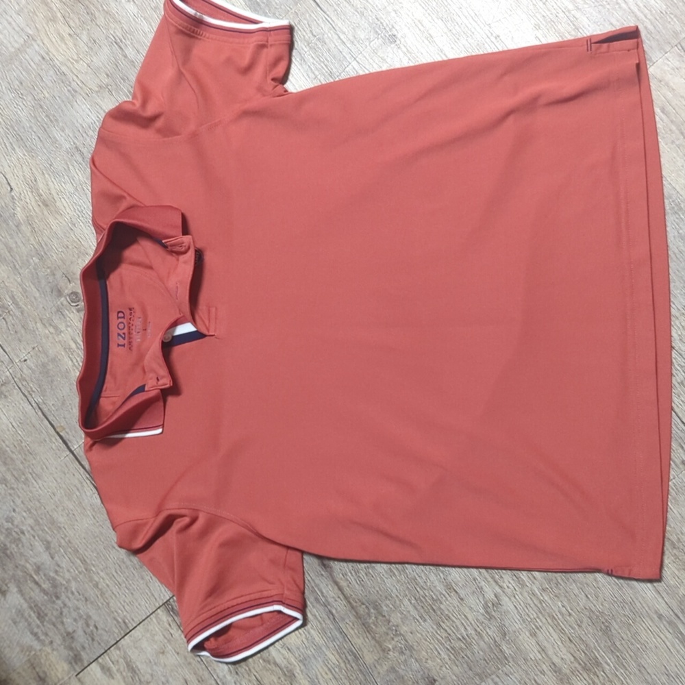 Men's Izod polo shirt
